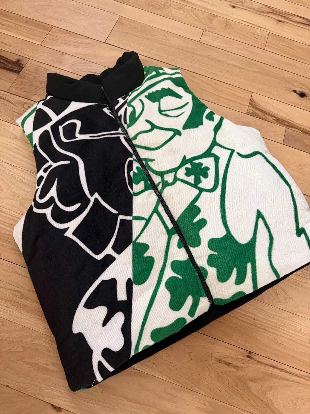 Lucky Towel Puffer Vest - Large